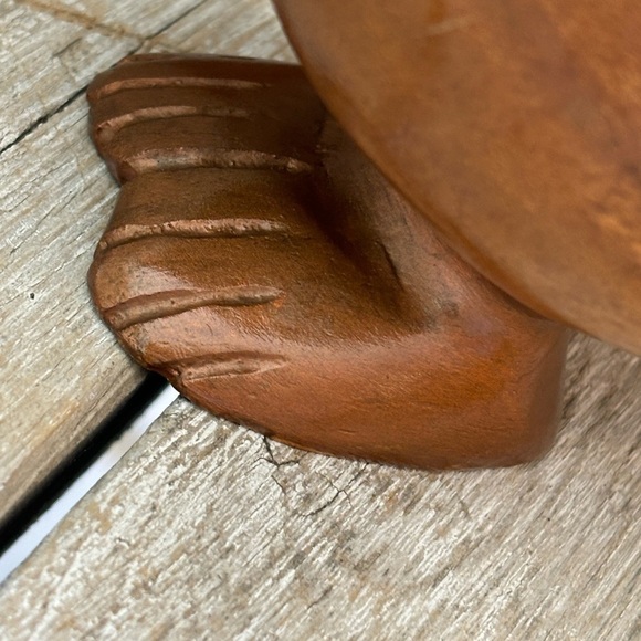 Primitive/Folk Art Wooden Bird Figurine. Hand-Carved-Unique EUC/Brown 5.5”Tx8”L - Picture 6 of 7